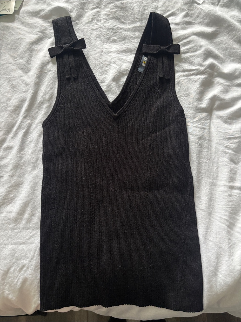Maeve by Anthropologie Black Ribbed V-Neck Tank with Shoulder Bows